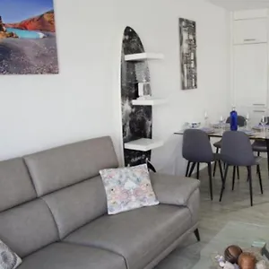 https://apartment-cucharas-beach-piscina-beach-2-min-ac-wifi.in-canary-islands.com